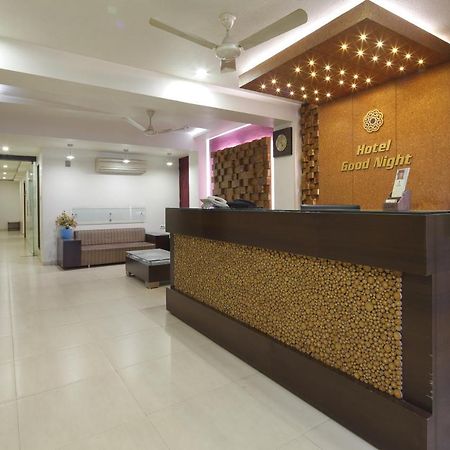 Hotel Good Night Ahmedabad Extérieur photo