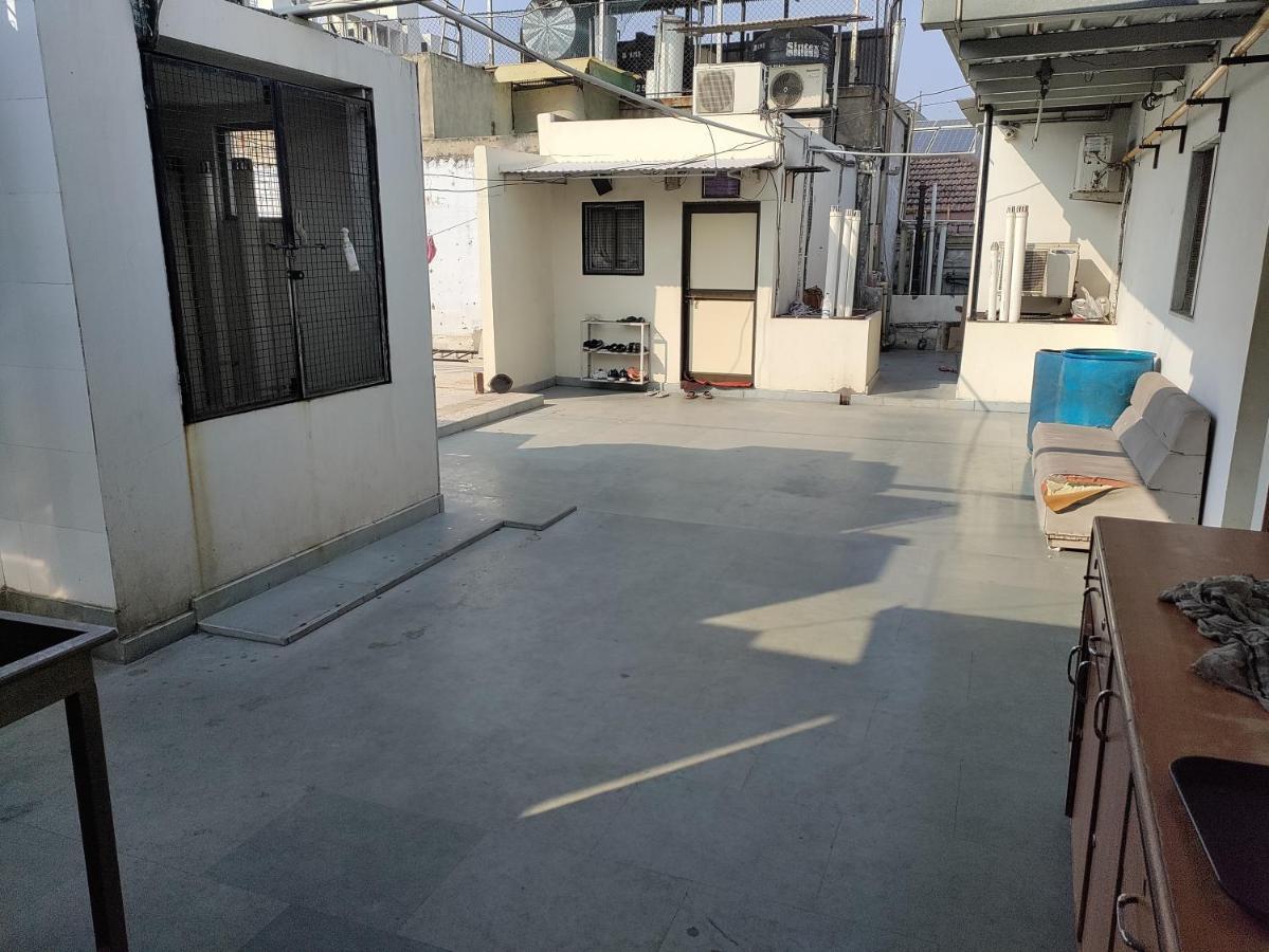 Hotel Good Night Ahmedabad Extérieur photo